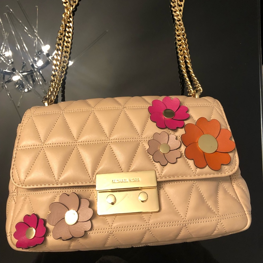 Authentic Michael Kors Sloan Shoulder bag